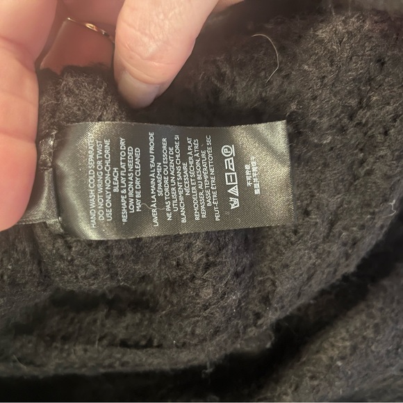 Free People XL Black Oversized Sweater - Picture 2 of 8